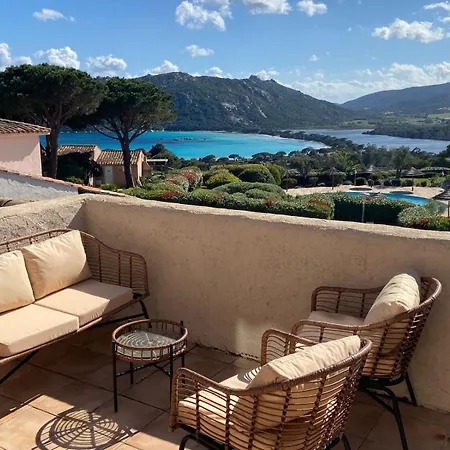 Santa Giulia Paradise