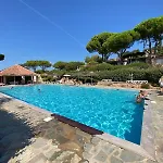 Santa Giulia Paradise *