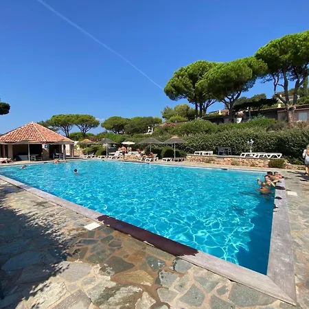 Santa Giulia Paradise *